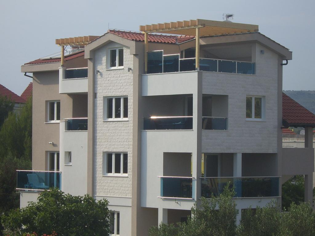 Apartments Villa Erik Rogoznica  Esterno foto