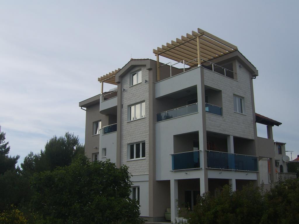 Apartments Villa Erik Rogoznica  Esterno foto